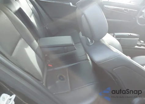 2013 Mercedes-Benz C 300 Luxury 4Matic from USA, damaged, VIN WDDGF8AB2DA819092